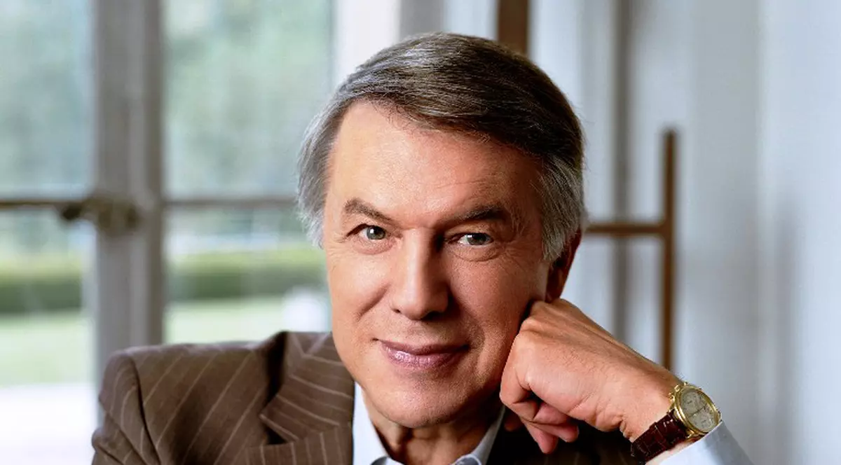 Mircea Radu îl are ca invitat mâine seară pe Salvatore Adamo