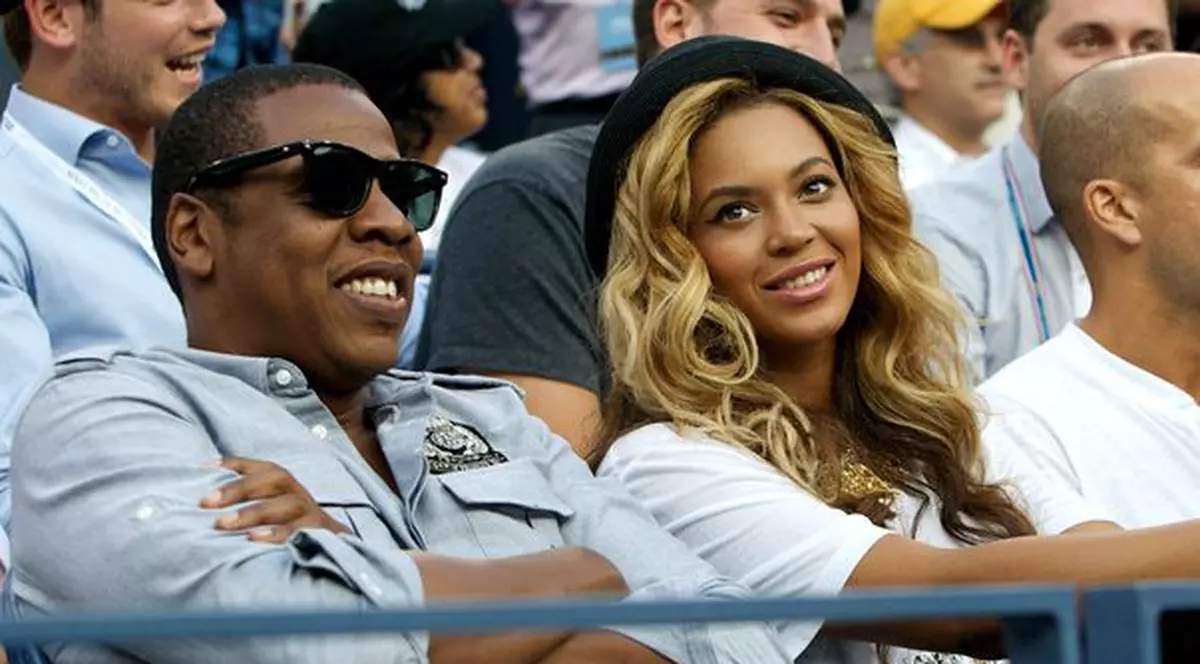 Beyonce şi Jay-Z vor să cumpere casa lui Ricky Martin de 12,5 milioane de dolari