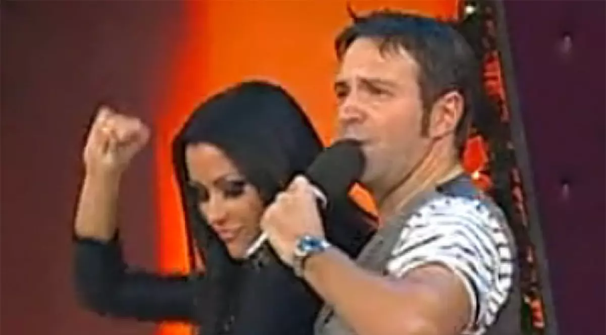 Buzdugan: "Daniela Crudu, meserie! În genunchi!" | VIDEO