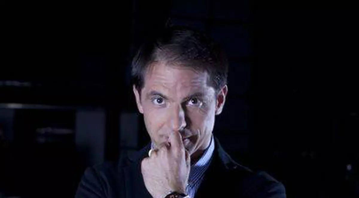 Dan Negru: "Vremea artiştilor a murit, e vremea produselor!"