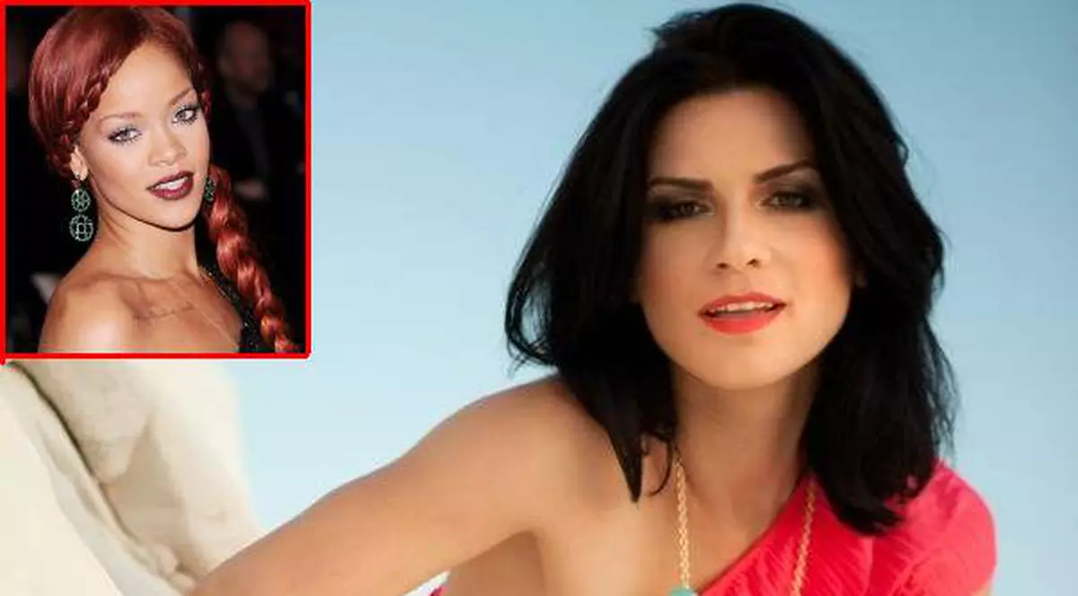 Ellie White: "Mi-ar plăcea să merg la shopping cu Rihanna"