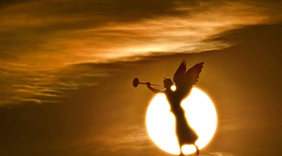 Povestea incredibilă a unei femei care i-a donat un rinichi unei necunoscute şi i-a salvat, astfel, viaţa!