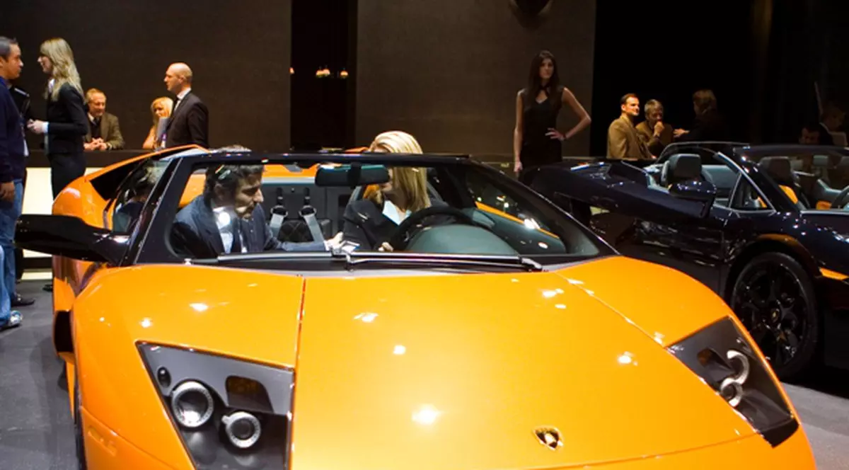 Culmea ghinionului! A câştigat un Lamborghini, după care a făcut accident cu el