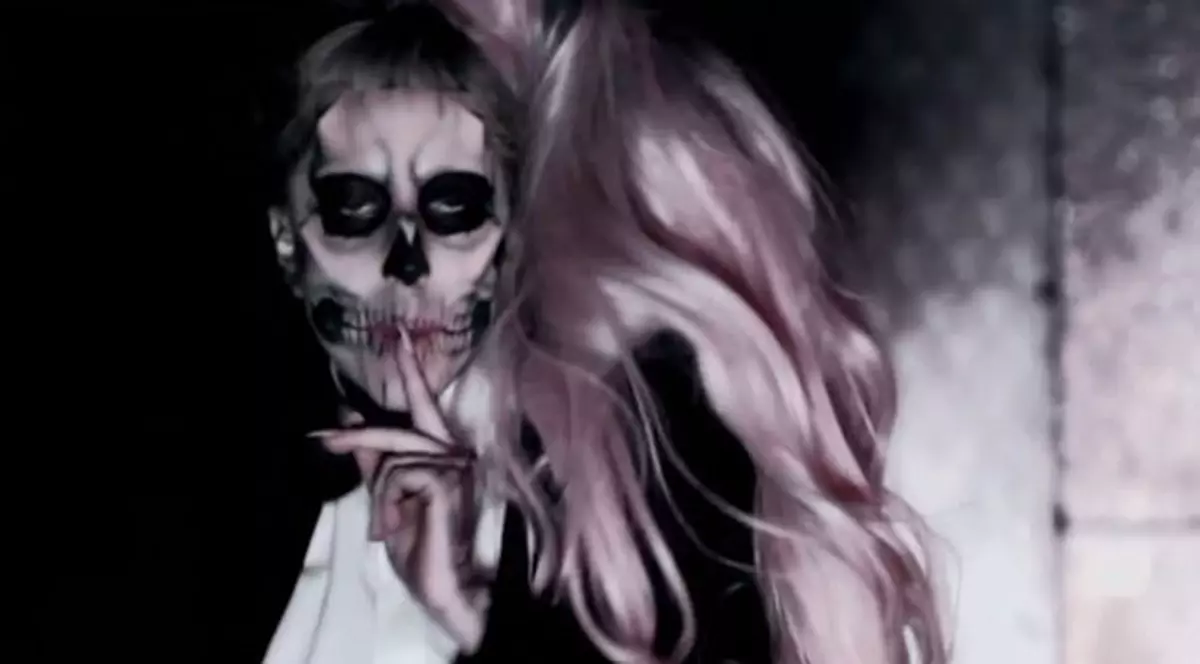 Fosta asistentă a cântăreței Lady GaGa: "Am fost sclava ei!"