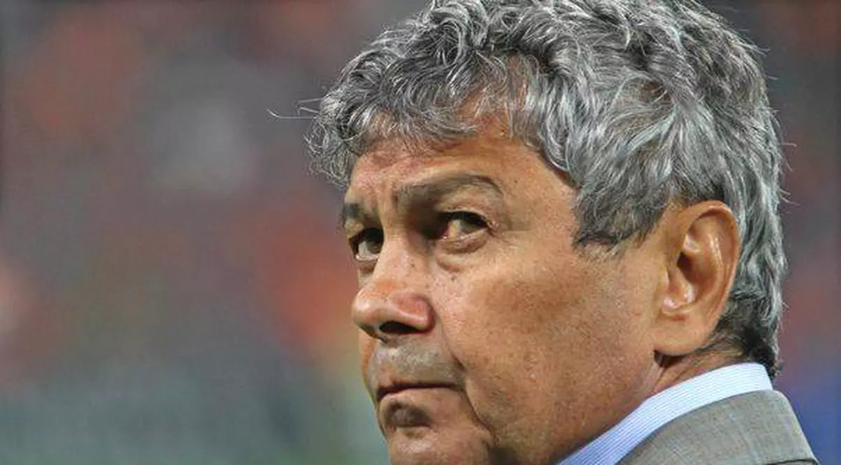 Mircea Lucescu, cercetat penal pentru vătămare corporală. Va rămâne fără permis!