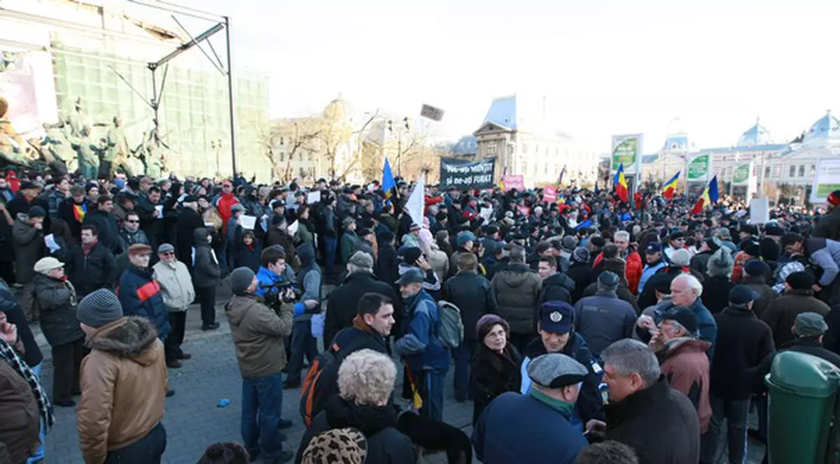 Manifestaţiile pro-Arafat continuă! În Bucureşti, Cluj, Constanţa şi Deva, oamenii au ieşit în stradă!