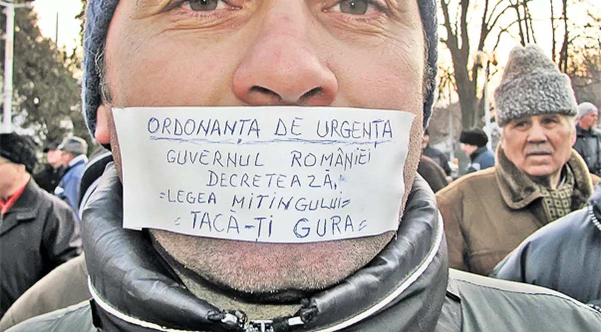 "Guvernul a dat verde la Legea... tacă-ţi gura"!