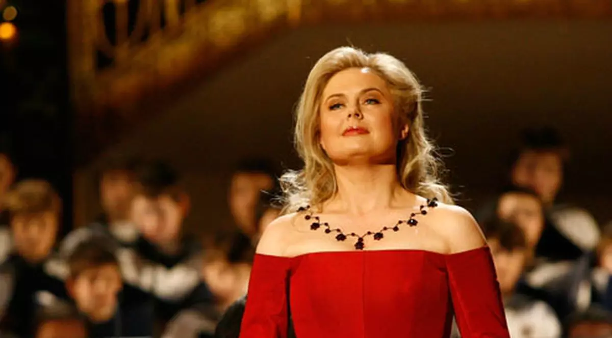 O româncă va cânta noul imn al Austriei | VIDEO