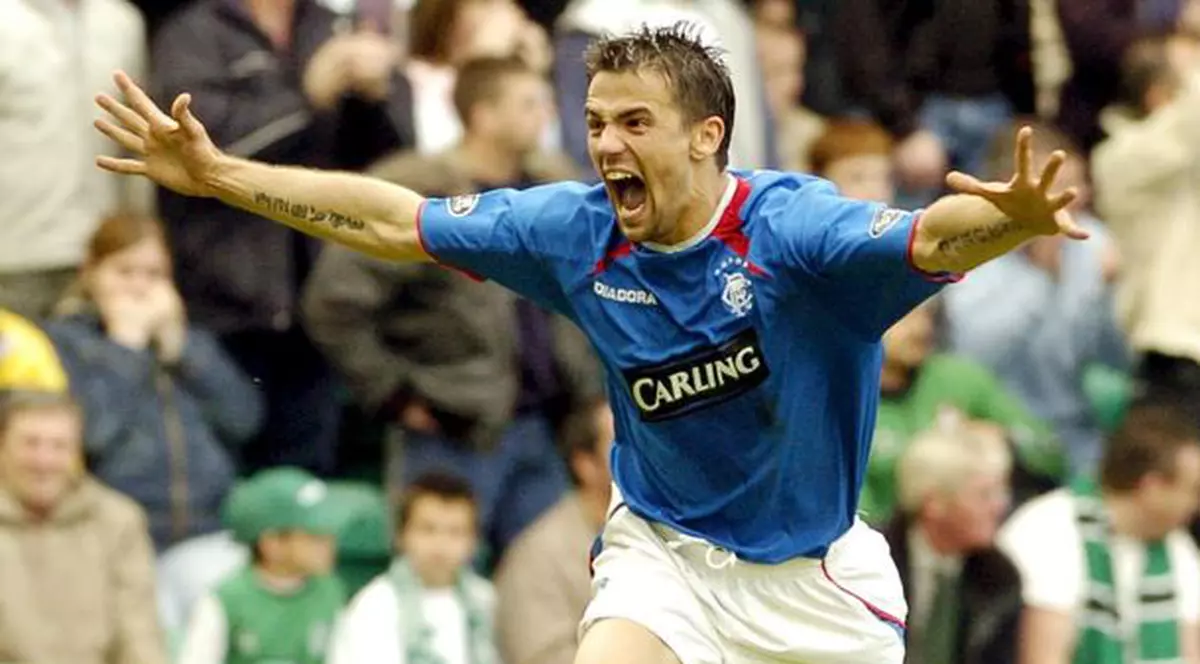 Fotbalistul spaniol Nacho Novo a fost bătut de interlopi în capitala României