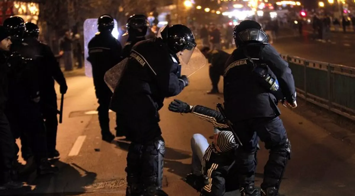 Asociaţia Suporterilor Români: ”Jandarmii sunt continuatorii fostei Securităţi”