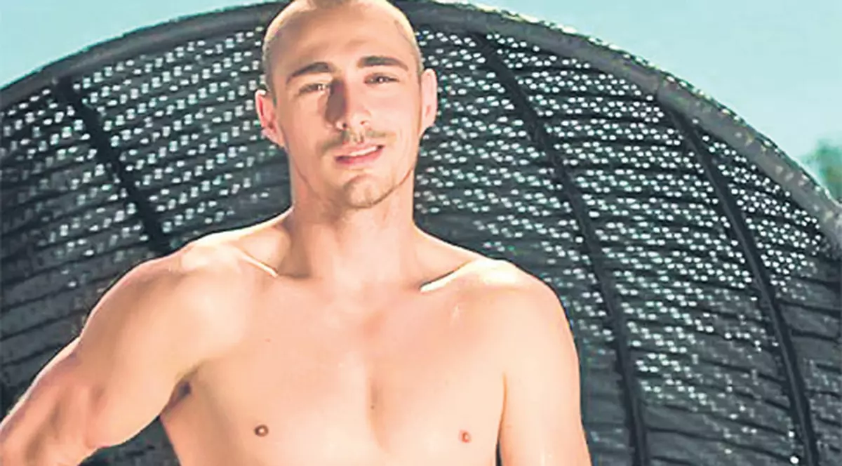 Vladimir Drăghia, noul "Burlac", a cărat cu cârca în Italia