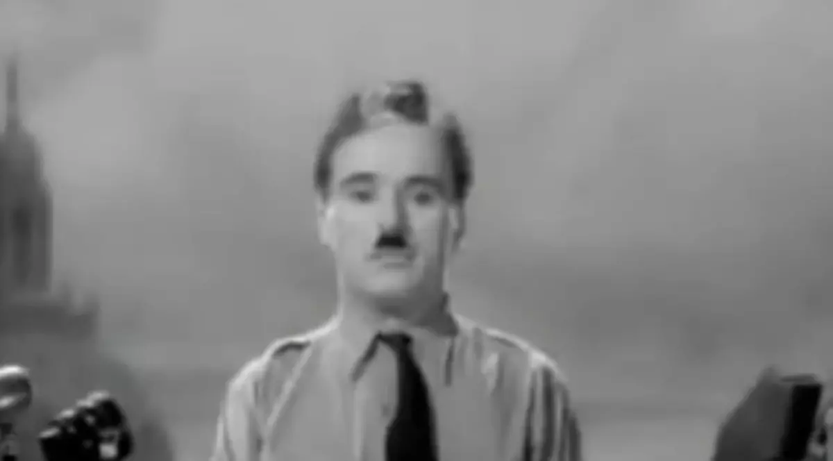 Discurs inspiraţional: "Voi, poporul, aveţi puterea să creaţi fericire! Aveţi puterea să fiţi liberi!"