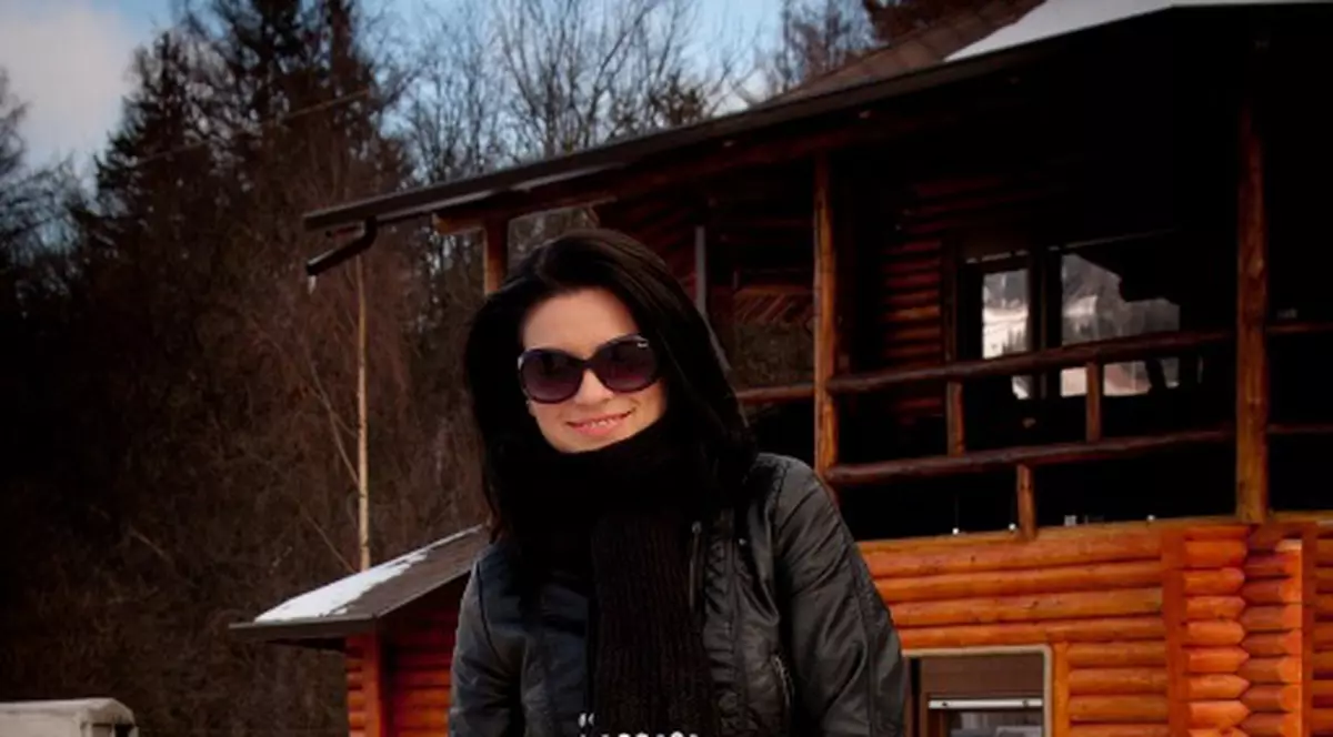 Ellie White, accident grav în această dimineaţă pe pârtia de schi din Vatra Dornei!