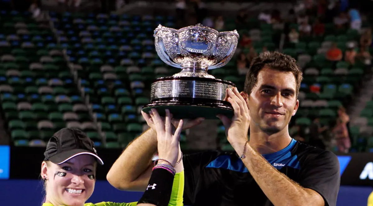 A depăşit 1 milion din tenis, dar Horia Tecău se concentrează pe joc! Vezi declaraţiile lui la venirea în ţară!