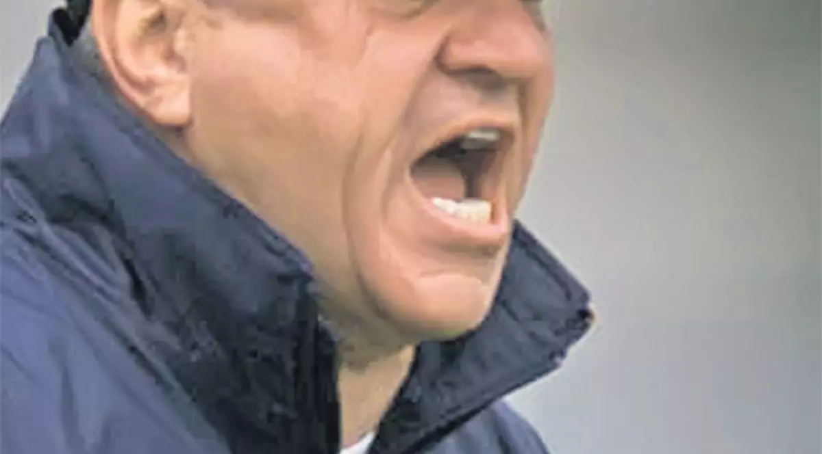 Adrian Porumboiu i-a zis marş «Dulăului» 