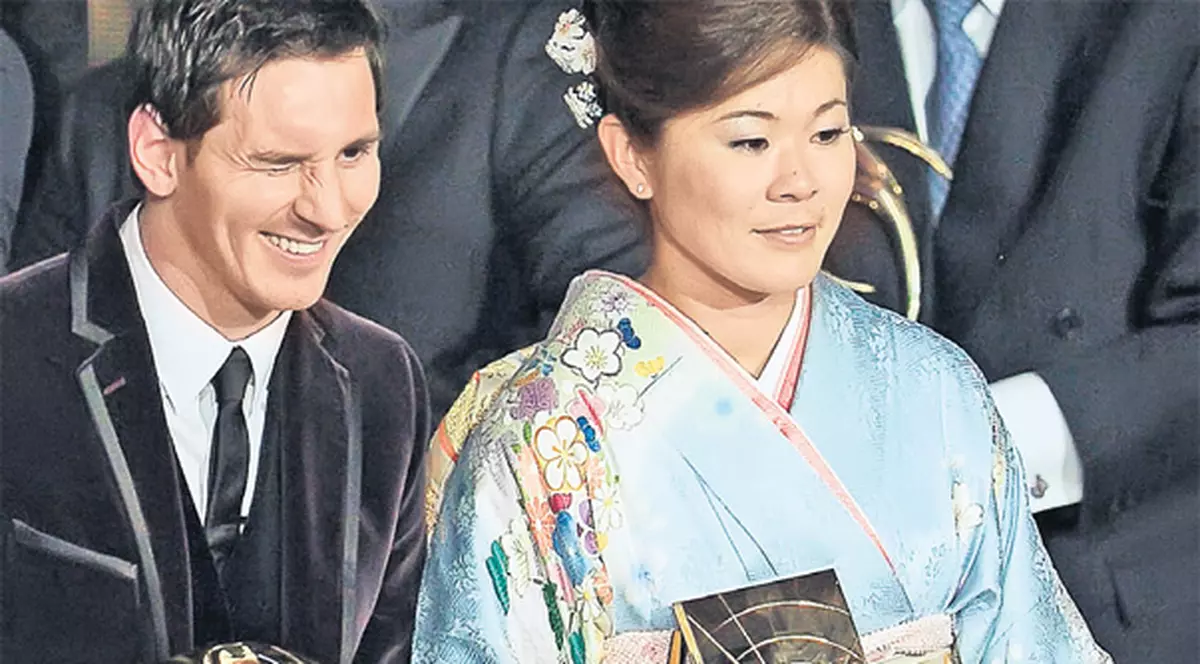 Homare Sawa, Messi în varianta feminină