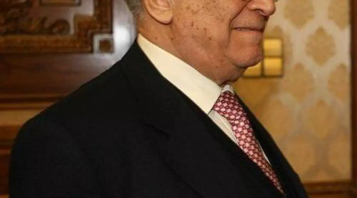 Ion Iliescu va ţine regim alimentar