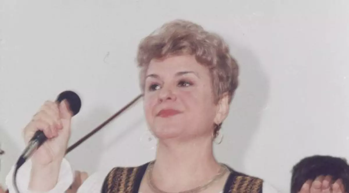 Ionela Prodan: ”Iisus Hristos m-a salvat pentru copil”