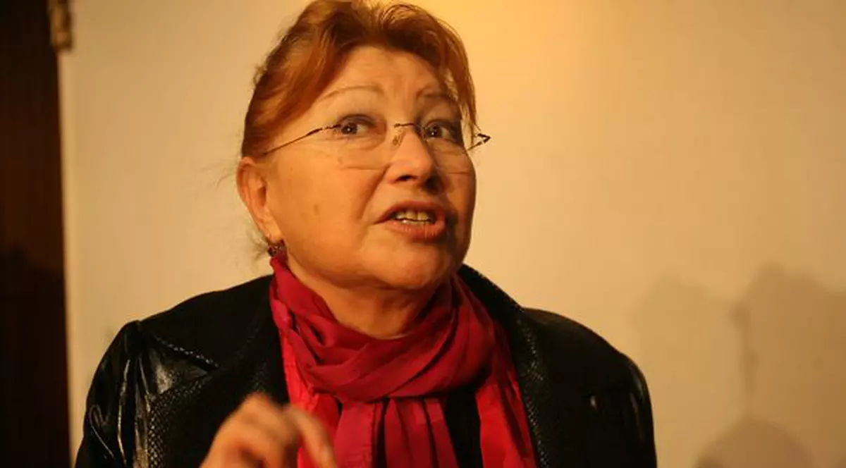 RODICA POPESCU BITĂNESCU: "Sunt o persoană profundă şi râd rar în realitate"