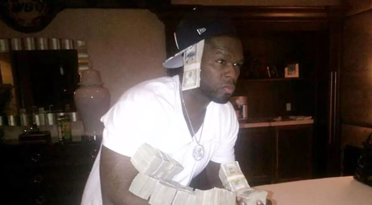 Aşa noroc mai rar! 50 Cent a câştigat 500.000 de dolari dintr-un pariu! 