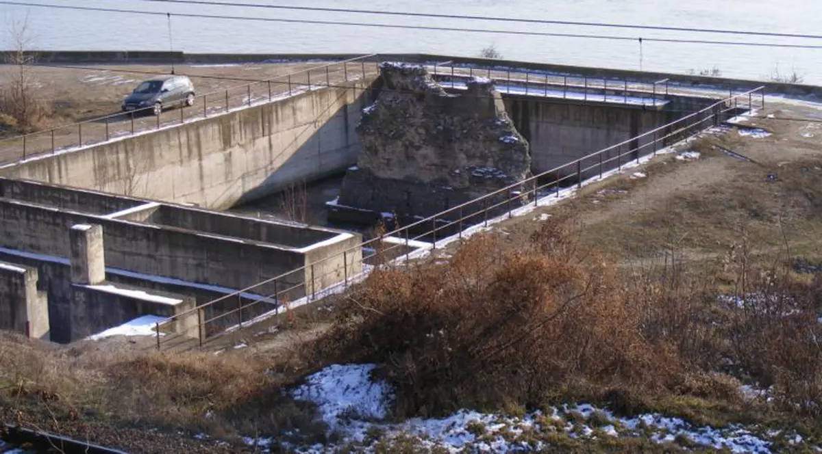 Tehnologie de 1 milion de euro! Podul lui Apolodor din Damasc refăcut cu ajutorul unei holograme digitale