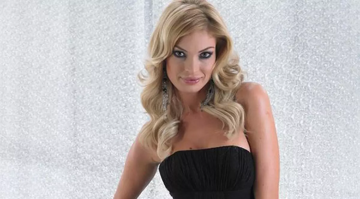 Valentina Pelinel nu face excese: "E normal să guști când poftești, dar să nu exagerezi"