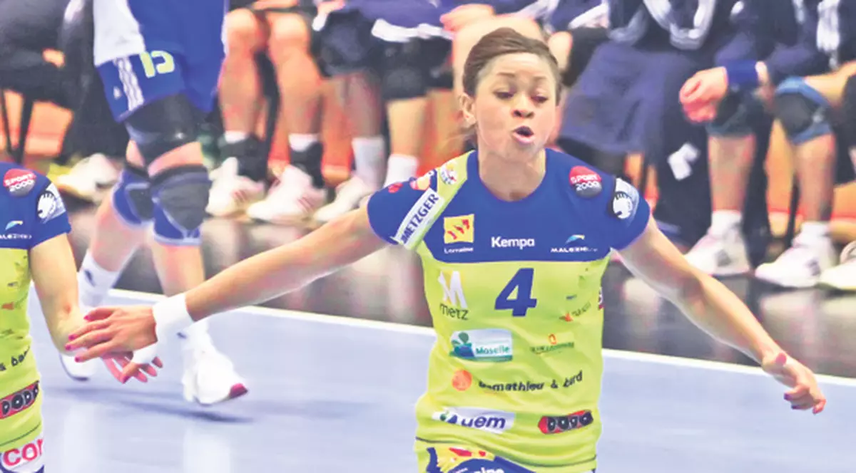 Radu Voina e mulţumit după victoria în faţa franţuzoaicelor: "Nu le-au ajutat deloc fustiţele"