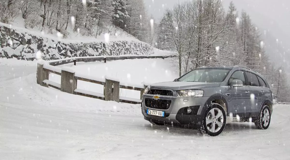 Chevrolet Captiva, un prieten de nadejde pe timp de iarnă! | FOTO