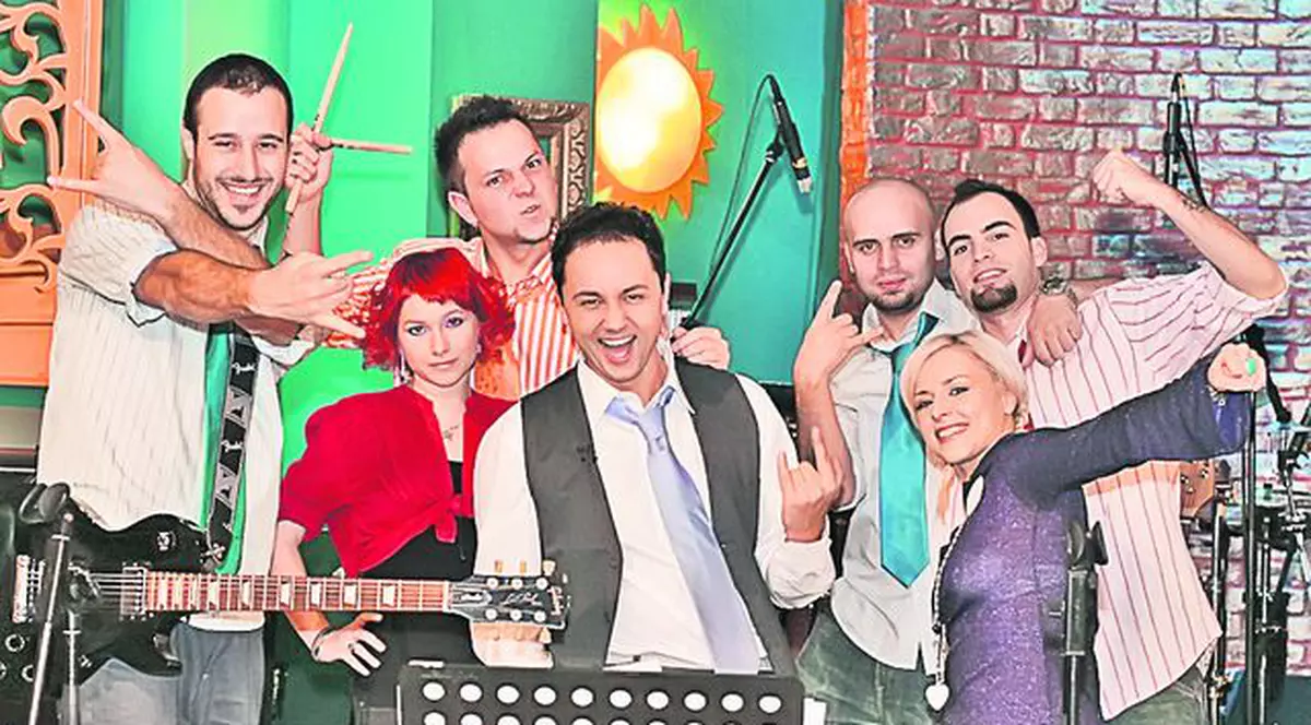 Trupa de la «Happy Hour» câştigă 12.000 € pe lună?