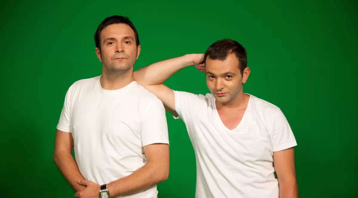 Buzdugan și Morar își pun cenușă-n cap după glumele cu ”maimuțe”. Cum se scuză prezentatorii