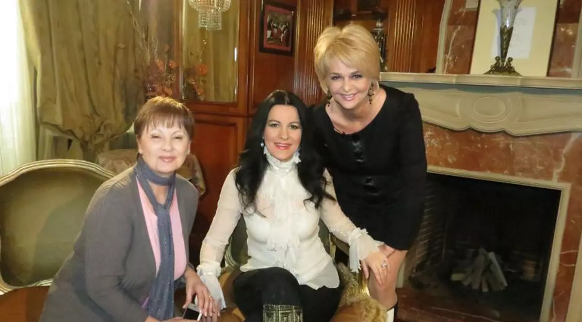 Angela Gheorghiu, invitata Iulianei Marciuc de 1 martie la ”Confesiuni”!