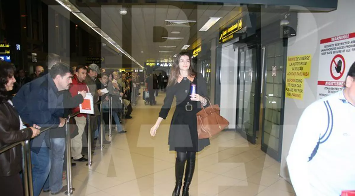 Monica Gabor, obligată să depună la dosarul de divorţ biletele de avion