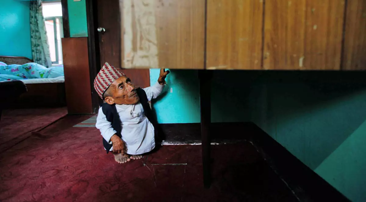 El este cel mai scund om din lume! | VIDEO