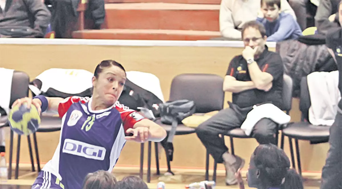 Cristian Gaţu, despre jocul Oltchim - Buducnost din grupele Ligii: E un meci între două naţionale