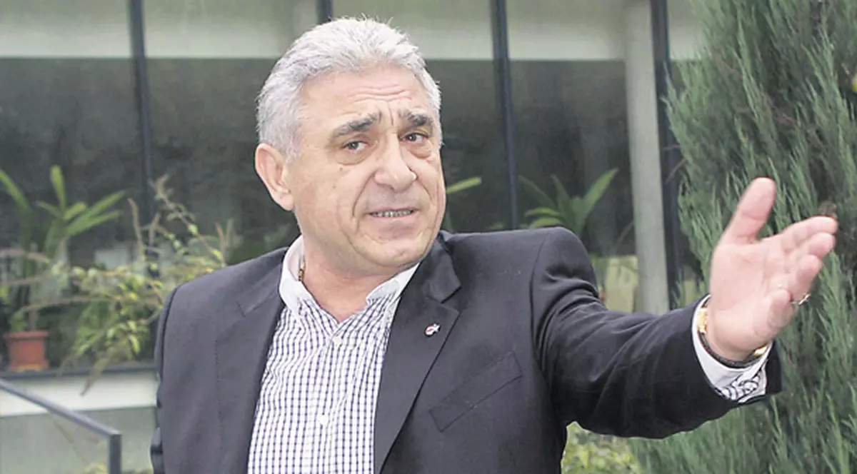 Giovani şi Victor Becali riscă 20 de ani de puşcărie!