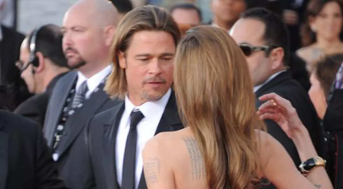 Angelina Jolie i-a trimis lui Brad Pitt o scrisoare de adio