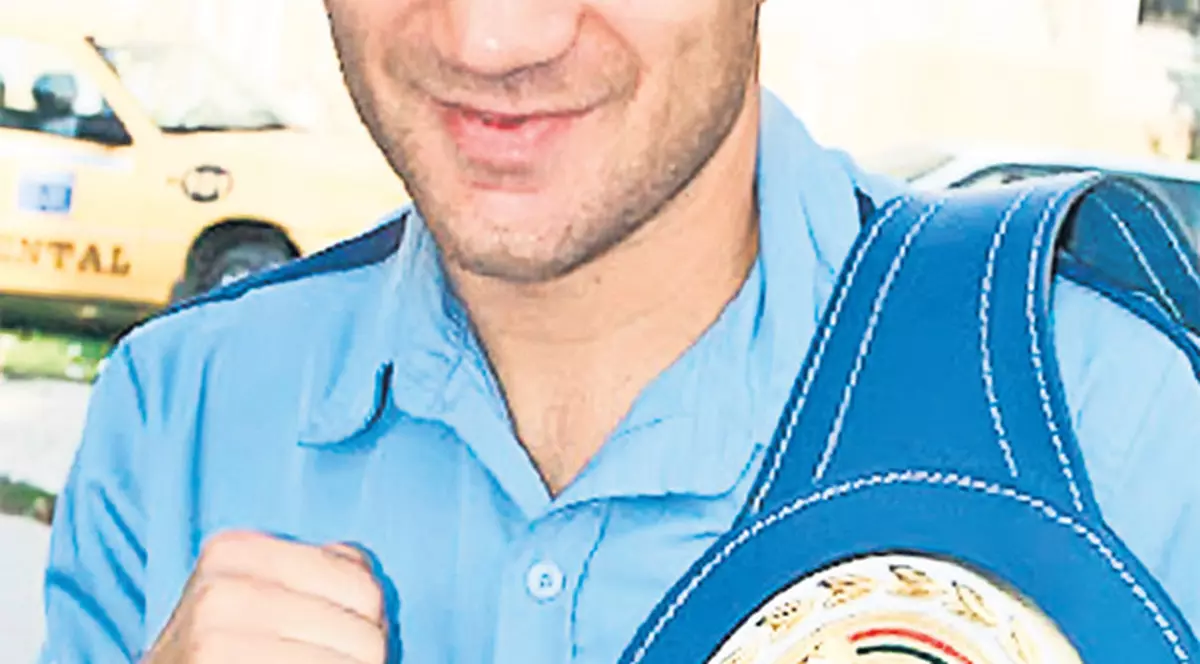 Fostul pugilist Sorin «Pantera» Tănăsie a fost băgat în spital de colegii de celulă