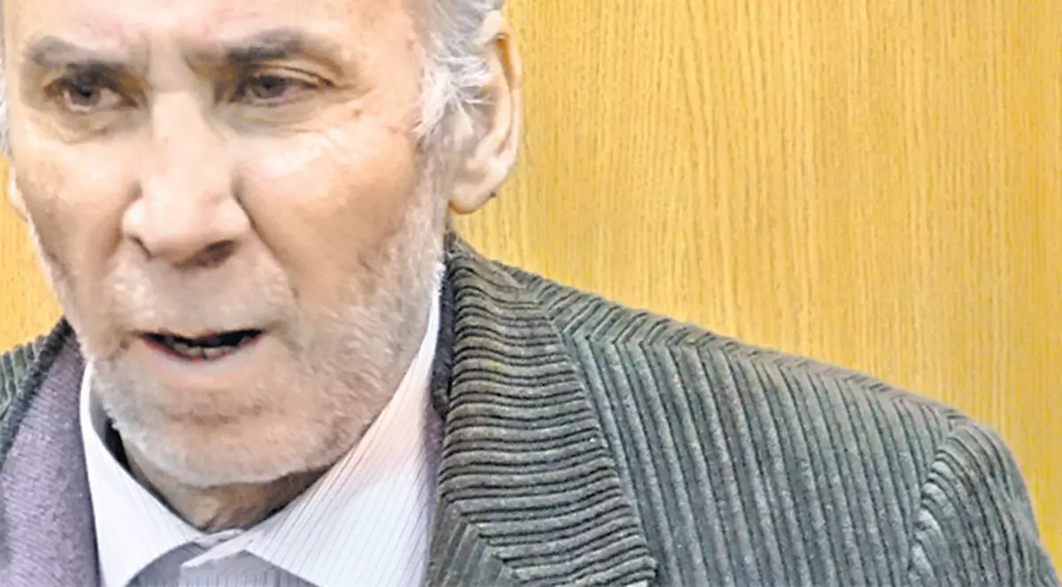 Mama lui Dinu Damaschin: "Călăii mi-au omorât copilul. Era bolnav rău"