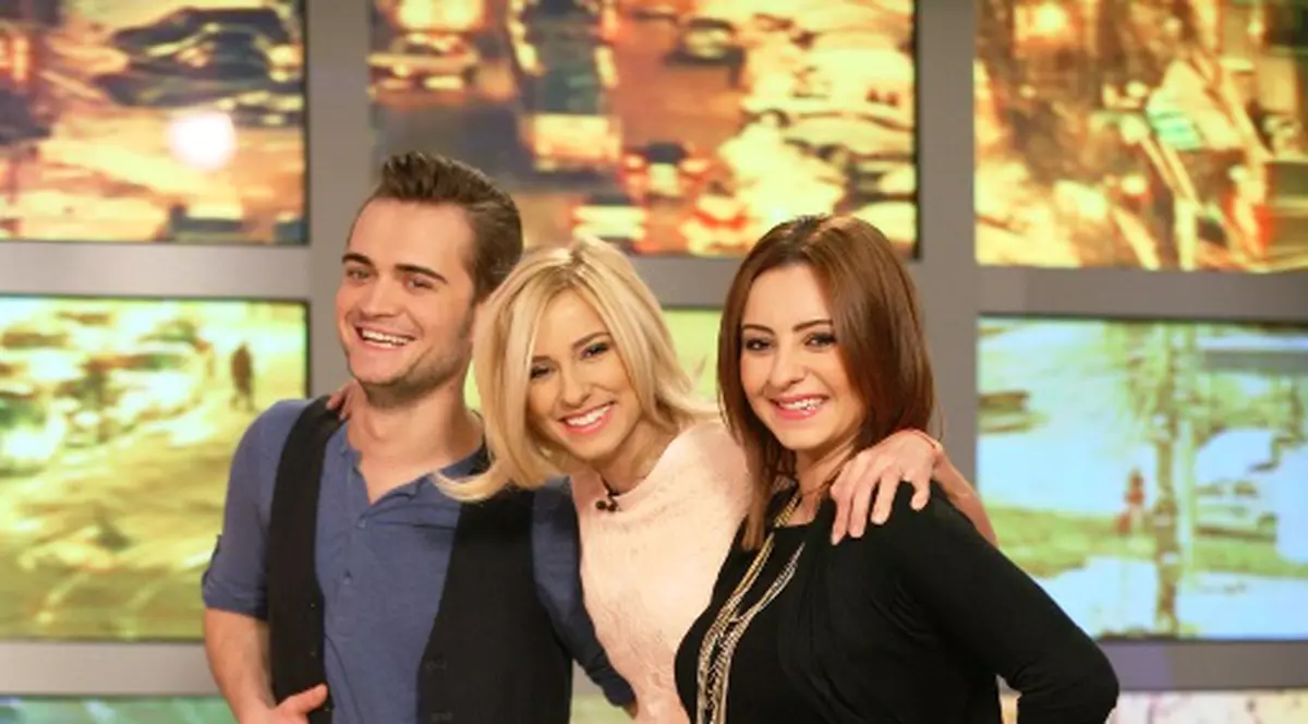 Giulia l-a invitat pe Cătălin Josan să îi cânte la nuntă