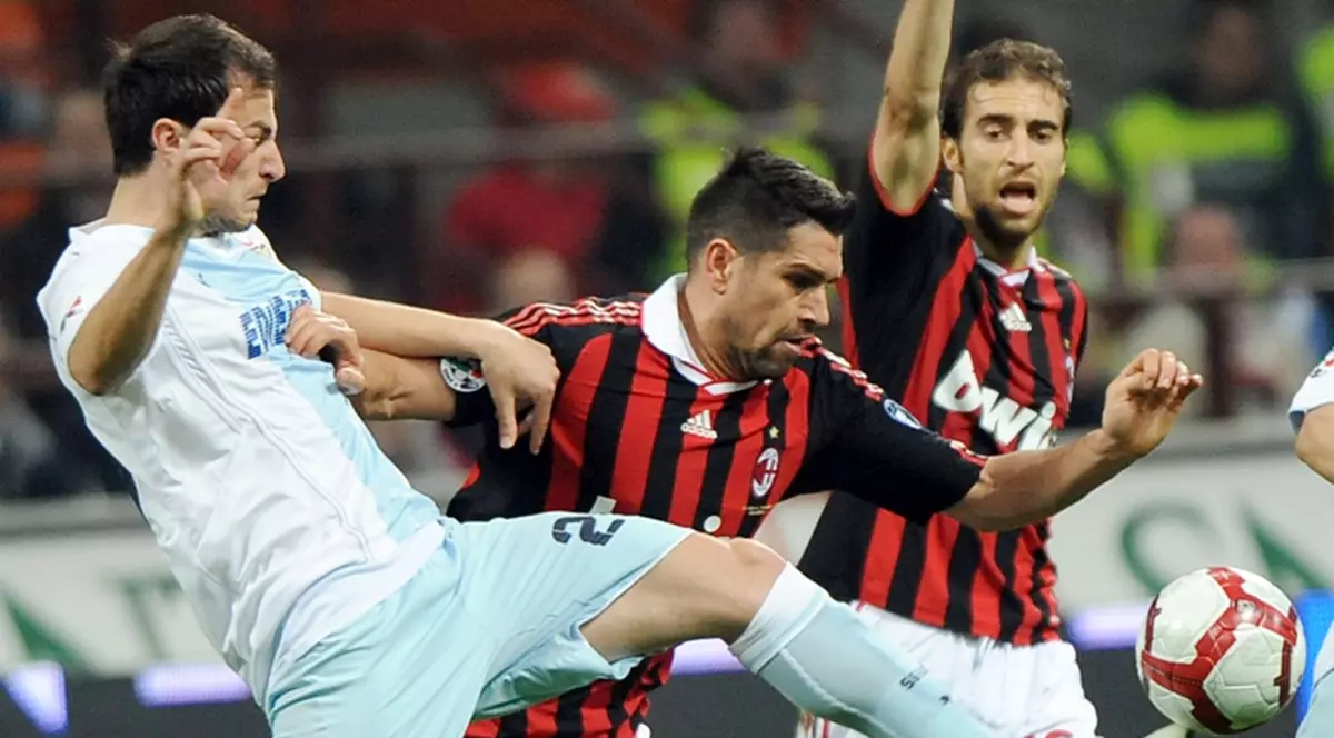 Italienii despre presaţia lui Radu Ştefan din meciul cu AC Milan: ”Partidă bestială a românului!”