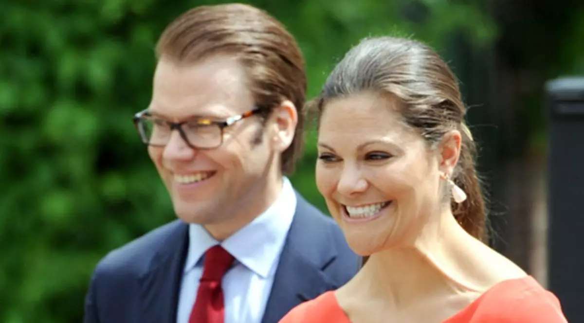 Suedia are o nouă prinţesă! Moştenitoarea tronului a născut o fetiţă!