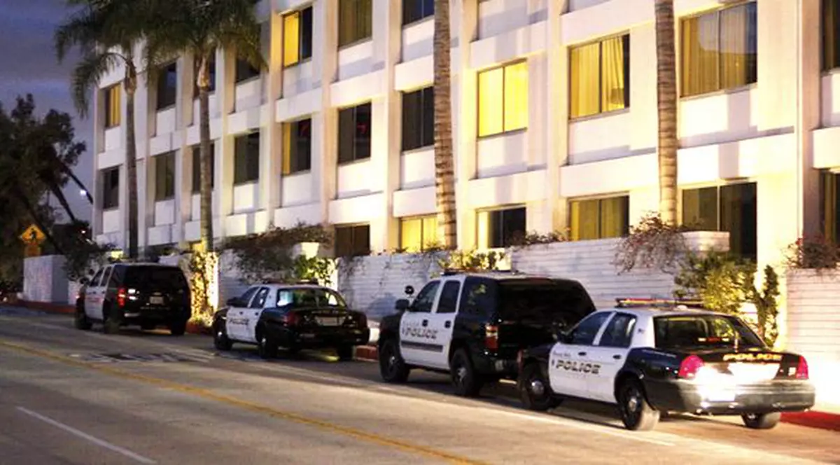 Whitney Houston a murit înecată în cadă? Uite prima imagine cu trupul neînsuflețit al artistei