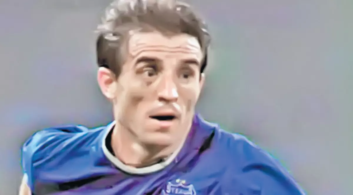 Ştefan Nanu, fost jucător în Olanda, la Vitesse, dar şi la Steaua, susţine că românii se duc degeaba la Enschede