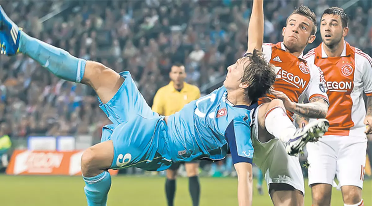 Luuk de Jong, noul copil-minune al fotbalului olandez, e cel mai periculos om al lui Twente