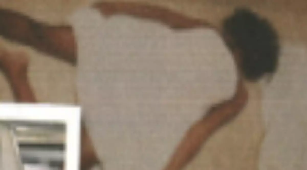 Cadavrul lui Whitney Houston, un fals