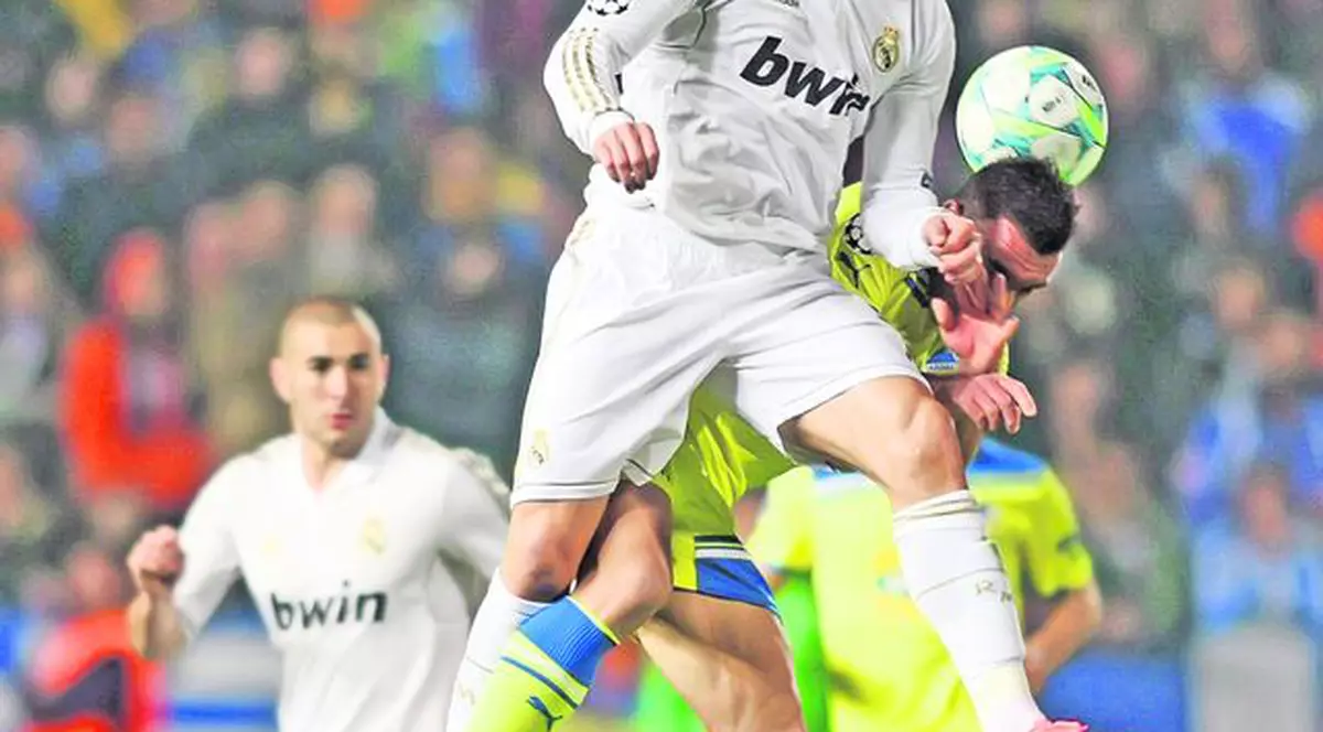 Real Madrid a făcut istorie, prin victoria cu Apoel Nicosia, în sferturile Ligii Campionilor