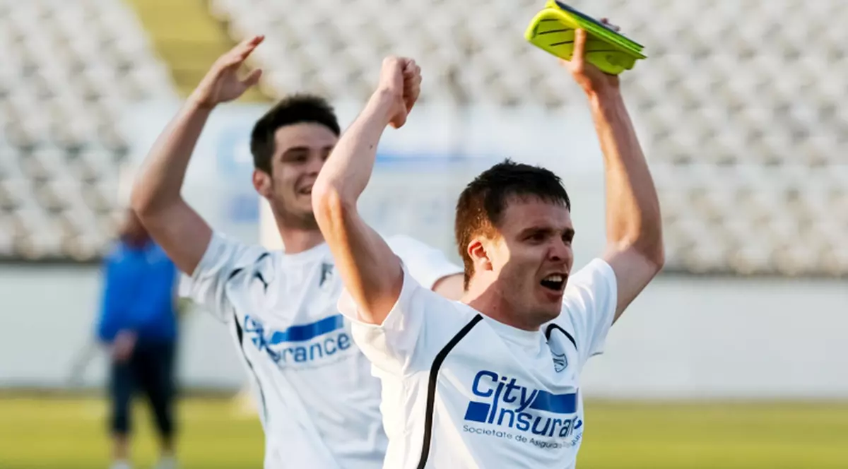 Tineri şi neliniştiţi! Fotbaliştii Sportului Studenţesc a încurcat-o şi pe CFR Cluj în drumul spre titlu  / FOTO