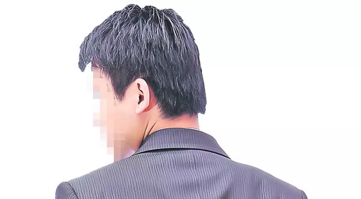 Picior de om sau labă de urs?