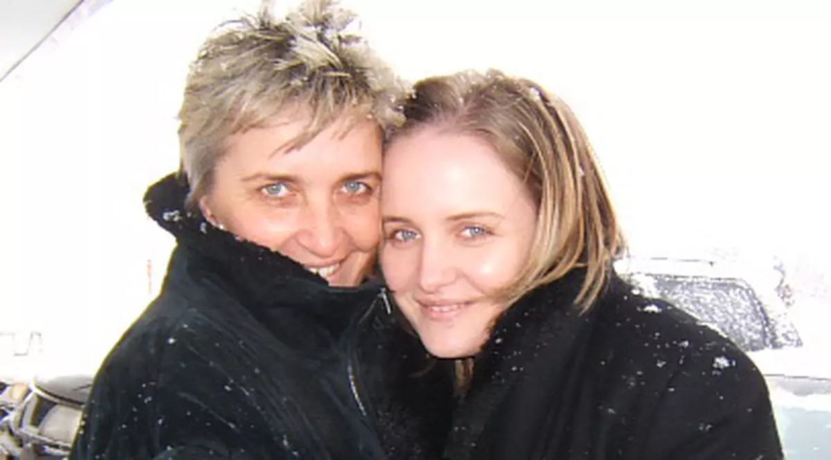 Scrisoare pentru Mama | Ioana Maria Moldovan: "Mi-ai dăruit o copilărie de neuitat!"