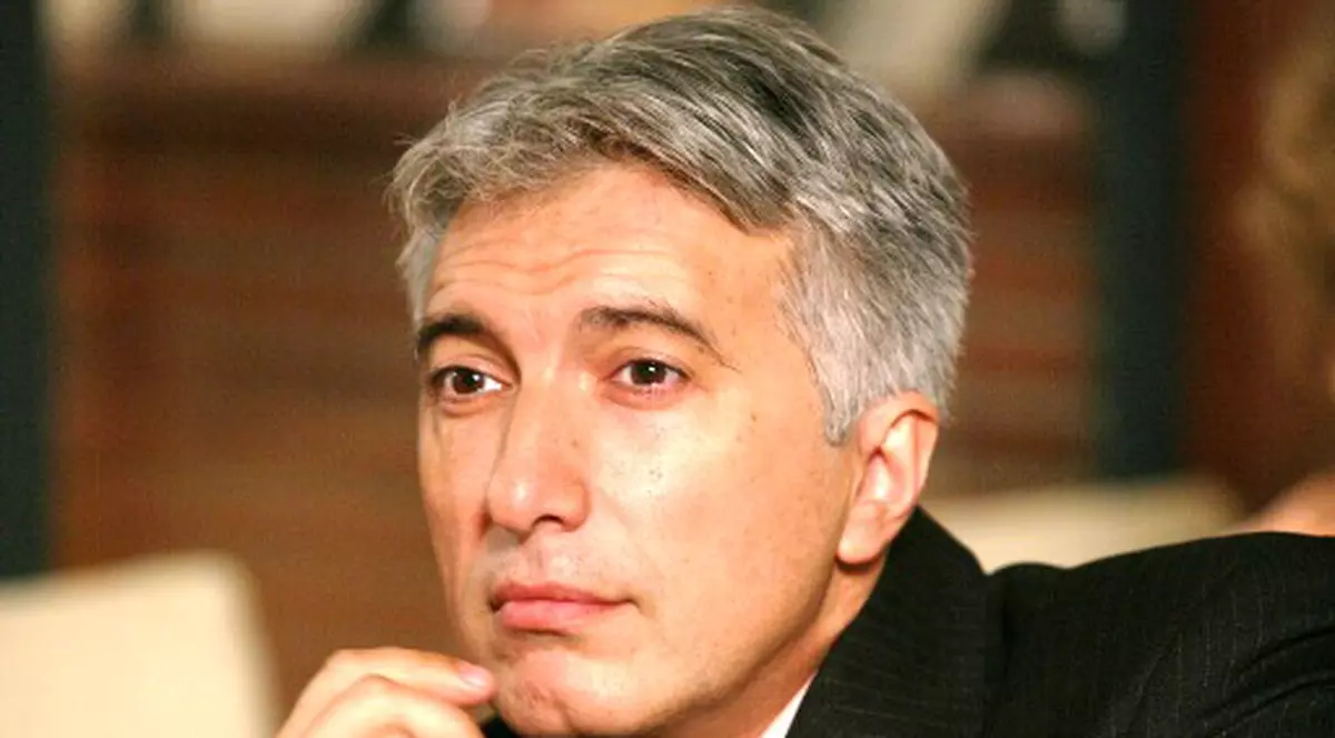 Lovitură de telenovelă la Guvern! Ungureanu îl ia consilier de imagine pe actorul "Ţeavă" Cătălin Căţoiu